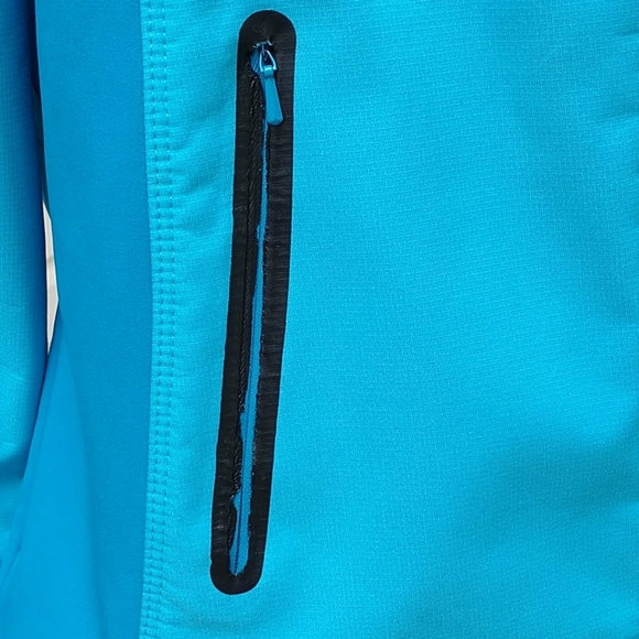 L. L. Bean Lightweight Jacket - Picture 7 of 13